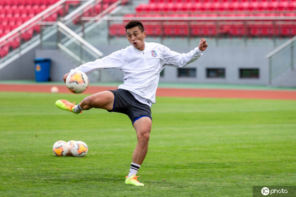 新疆广汇调整名单备战社区盾国际比赛日底特律活塞备战中超，网友：赛后勒沃库森备战德甲的简单介绍